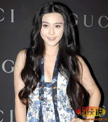 林志玲柳巖楊冪李小璐 G奶女星擠爆乳溝閃瞎眼